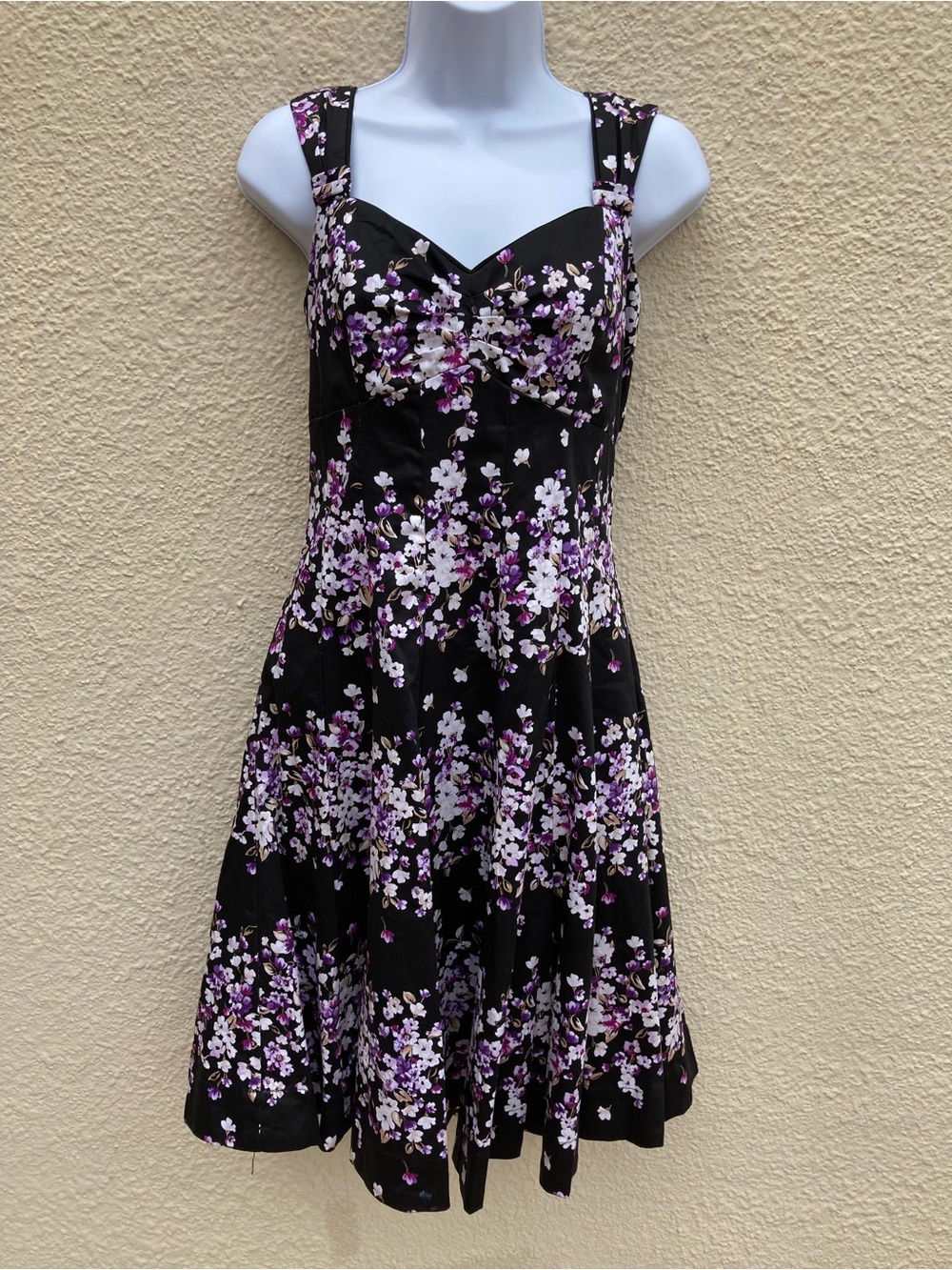 White House Black Market purple floral dress fit & flare size 6